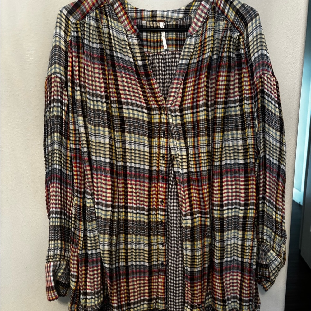 Free People. Women's Multicolor Plaid Button-Down Shirt - Relaxed Fit